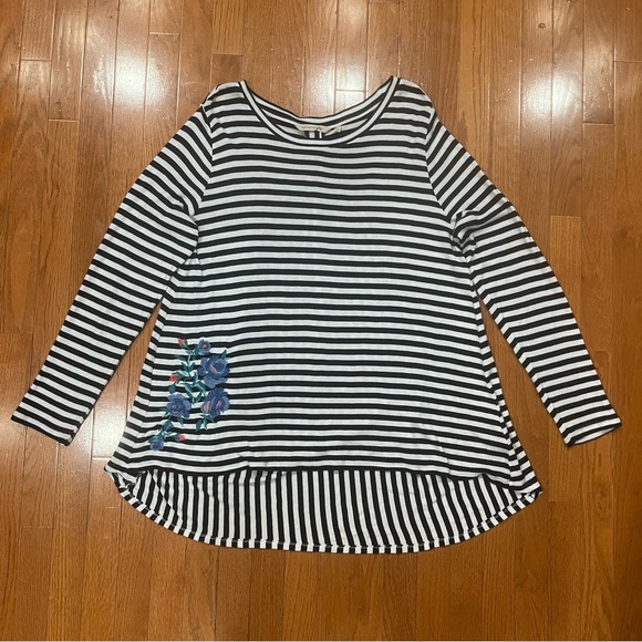 Soft Surroundings Amina Striped Tunic Top Women’s XL Navy Embroidered Flowers - Picture 1 of 10